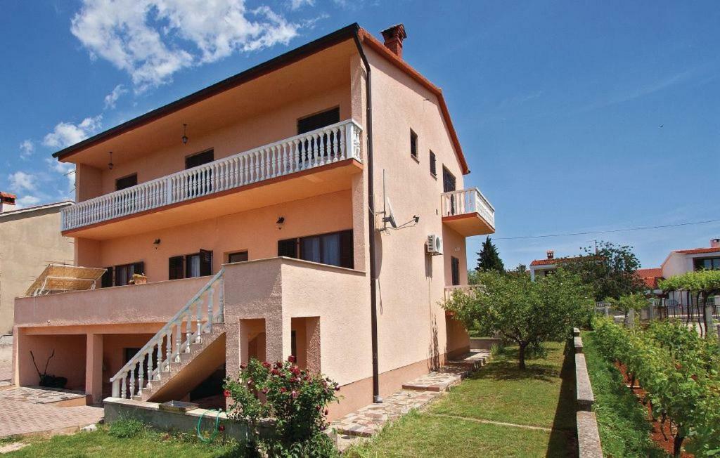 Appartamento Vito Pola Esterno foto